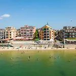 Evridika فندق نيسيبار