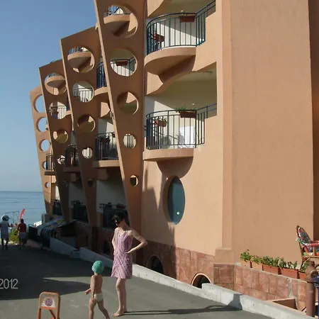 Evridika 3* 네세부르