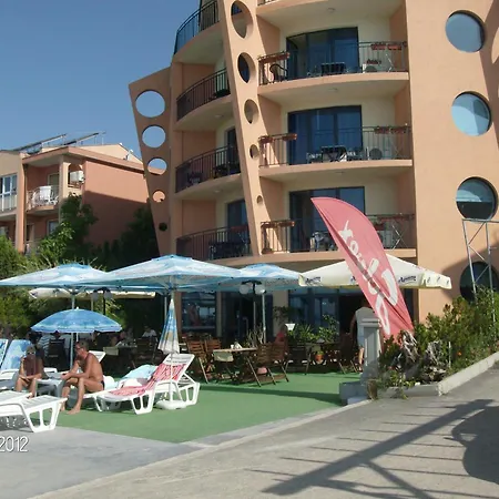 فندق Evridika نيسيبار