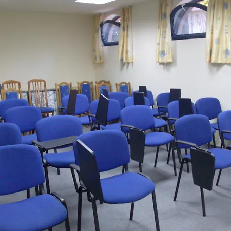 מלון Evridika 3*