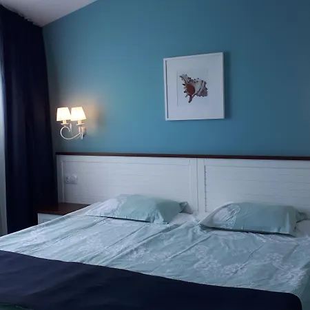 Evridika מלון נסבר