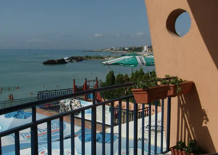 فندق Evridika نيسيبار