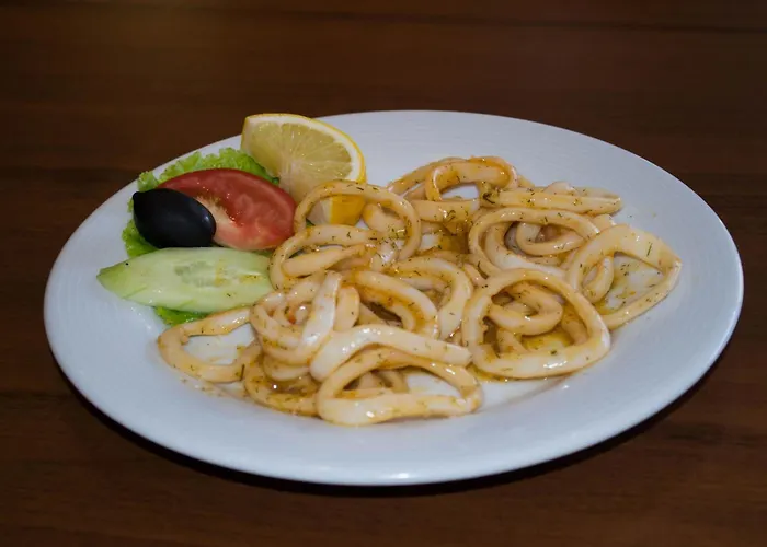 فندق Evridika 3*